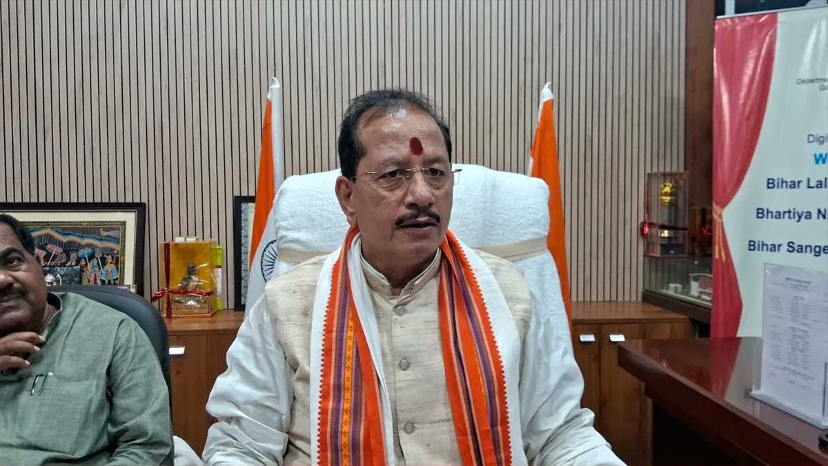 हम हवाई वादे और भ्रामक दावे नहीं करते : विजय सिन्हा